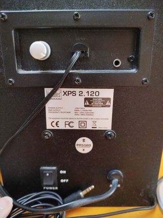 Altavoces Hércules XPS-2.120