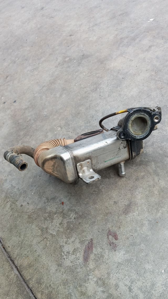 147350264R NISSAN X-TRAIL R9M 1.6 DCI 163/12A2 EGR