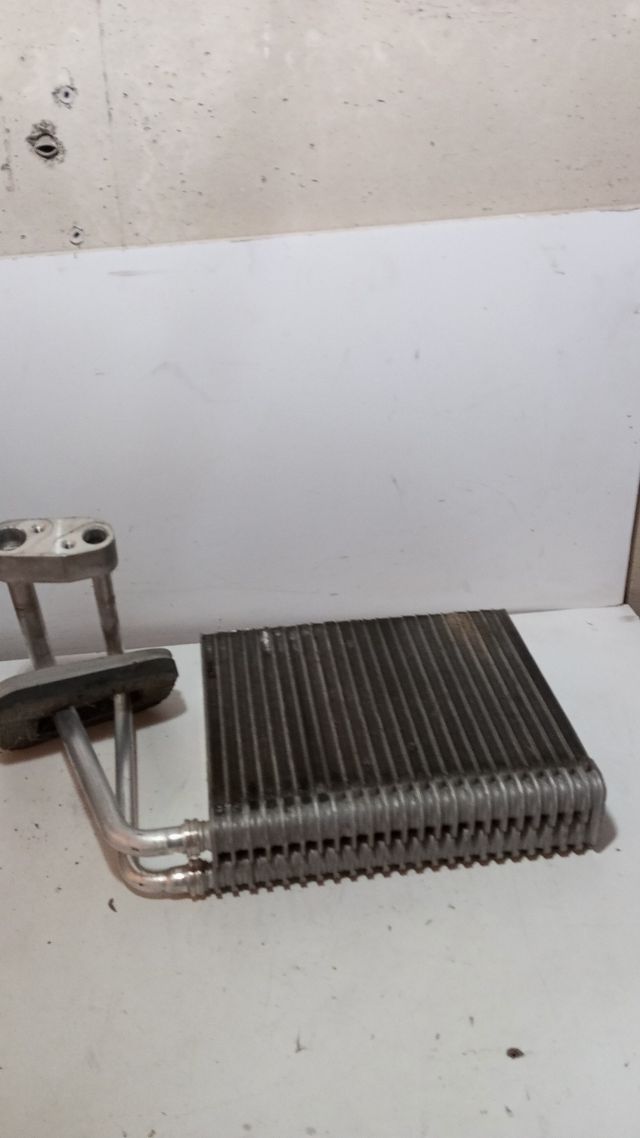 116081229 RADIADOR A/C CLIMATIZACION GUANTERA