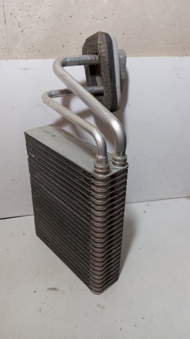 116081229 RADIADOR A/C CLIMATIZACION GUANTERA