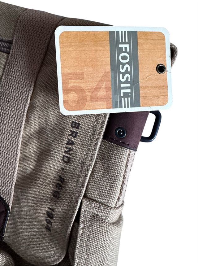 Messenger de la marca Fossil