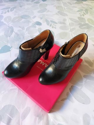 Zapato botin plataforma negro T.39