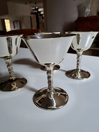 4 COPPE SILVER PLATE