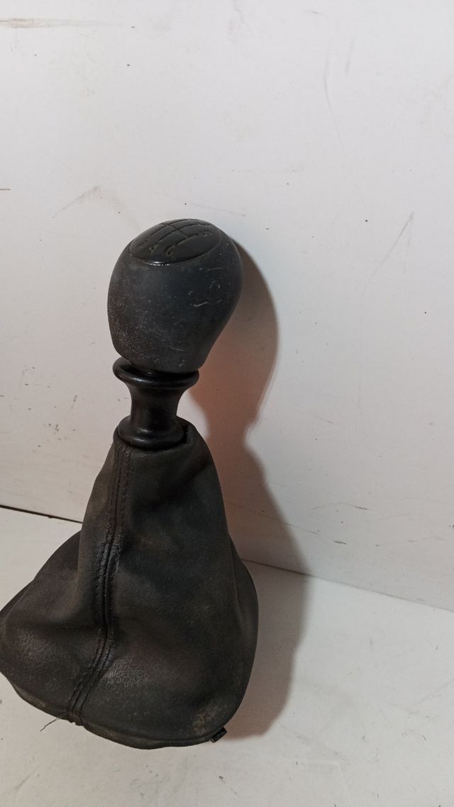 8200500638 FUNDA PALANCA DE CAMBIO RENAULT TRAFIC