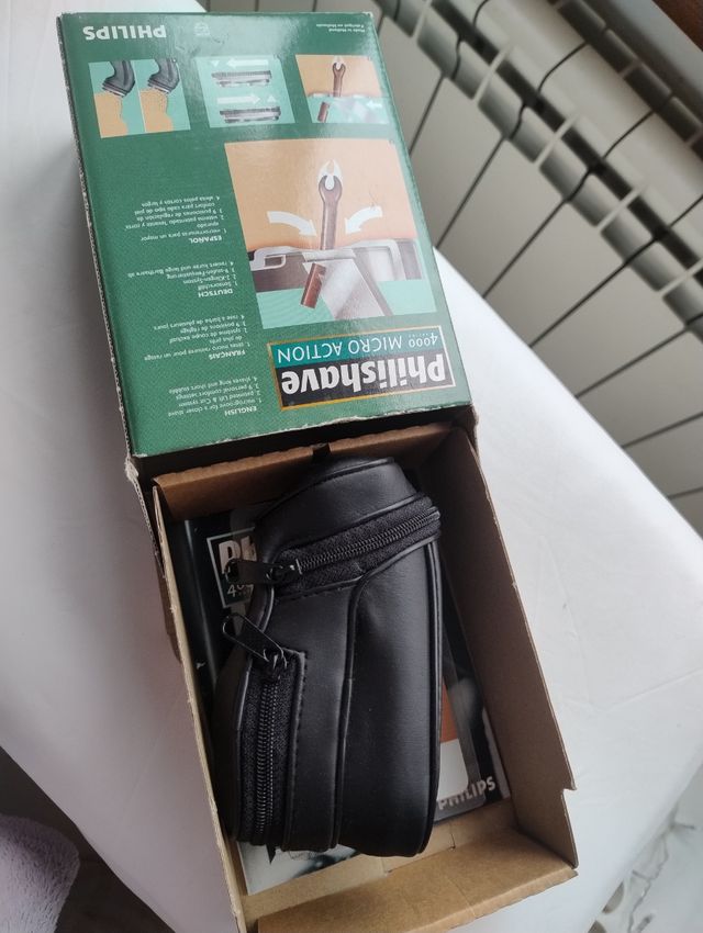 Afeitadora Philips 4000series micro acti