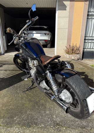 Kawasaki vulcan bobber