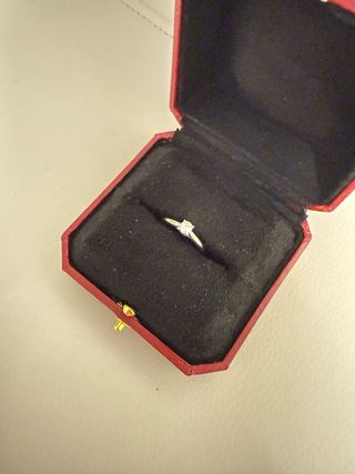 Cartier Anillo Solotario  