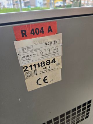 Maquina de Hielos Macizos WEGA 60W