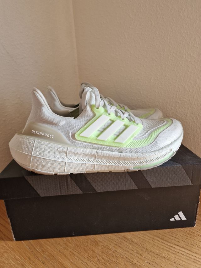 Zapatillas Adidas Ultraboost Light W