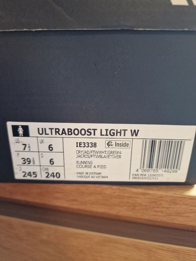 Zapatillas Adidas Ultraboost Light W