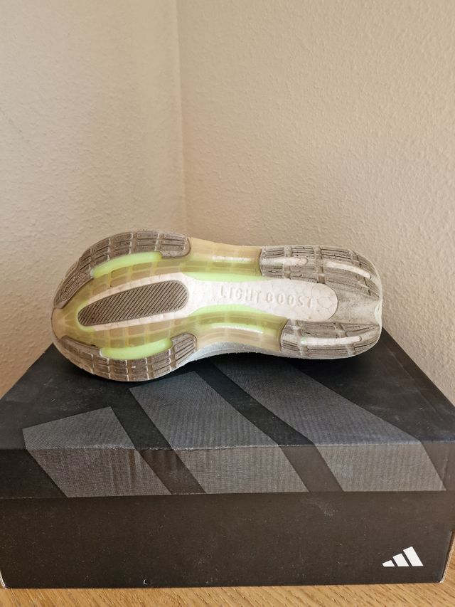 Zapatillas Adidas Ultraboost Light W