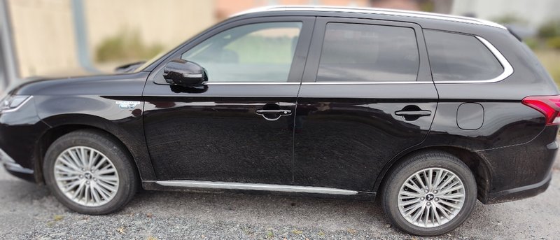 Mitsubishi Outlander 2022 - foto 1