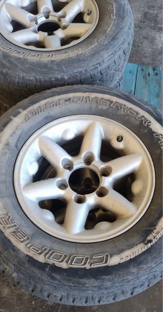Llantas NISSAN 15 pulgadas