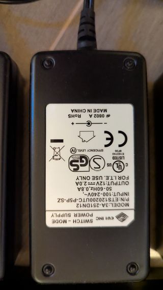 Lotto 4 Alimentatori Power supply 12V