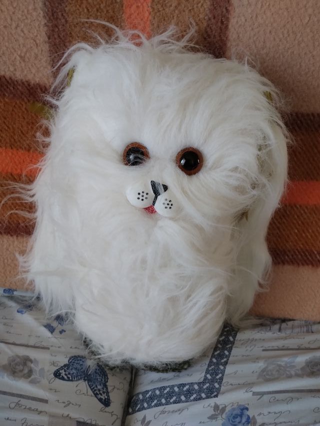 Micio -- Gatto -- Cat bianco peluche