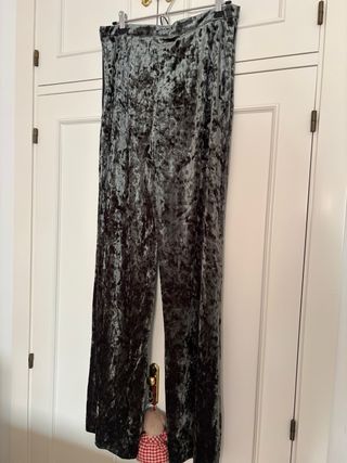 Pantalon terciopelo Zara