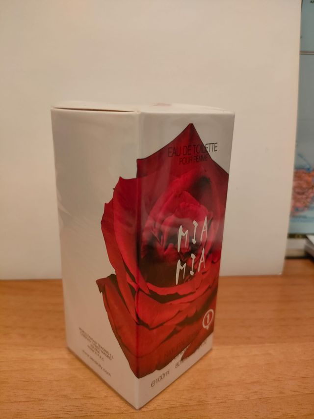 Mia Mia Perfume para Mujer - Eau de Toilette- 100m