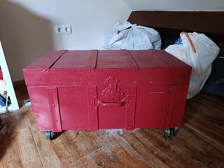 Baúl vintage para restaurar 