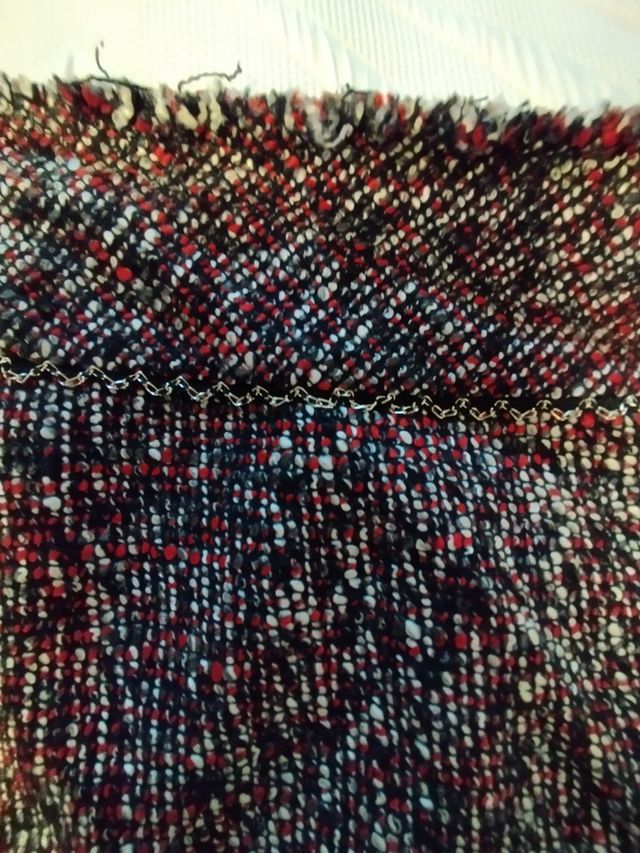 Muy buena oportunidad bajada de precio,2 trajes ju