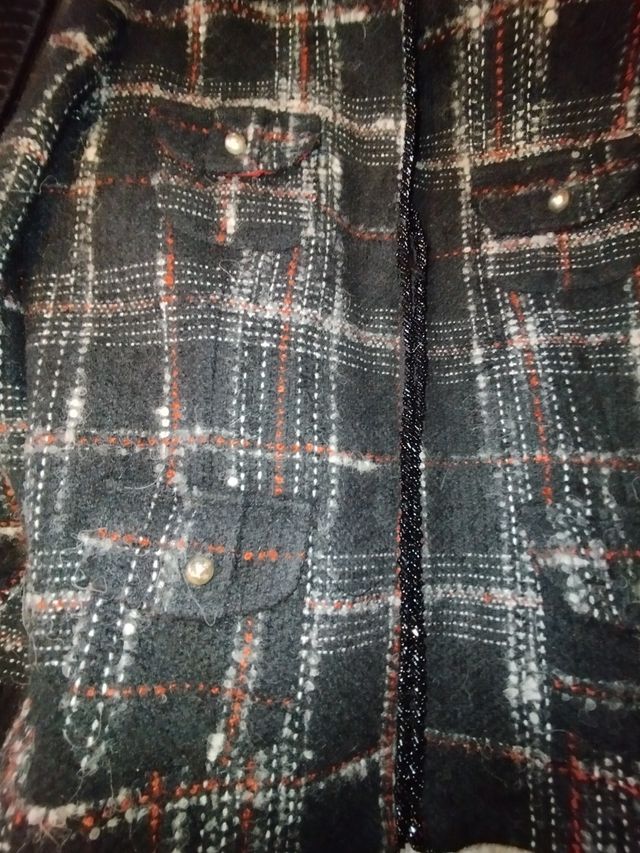 Muy buena oportunidad bajada de precio,2 trajes ju