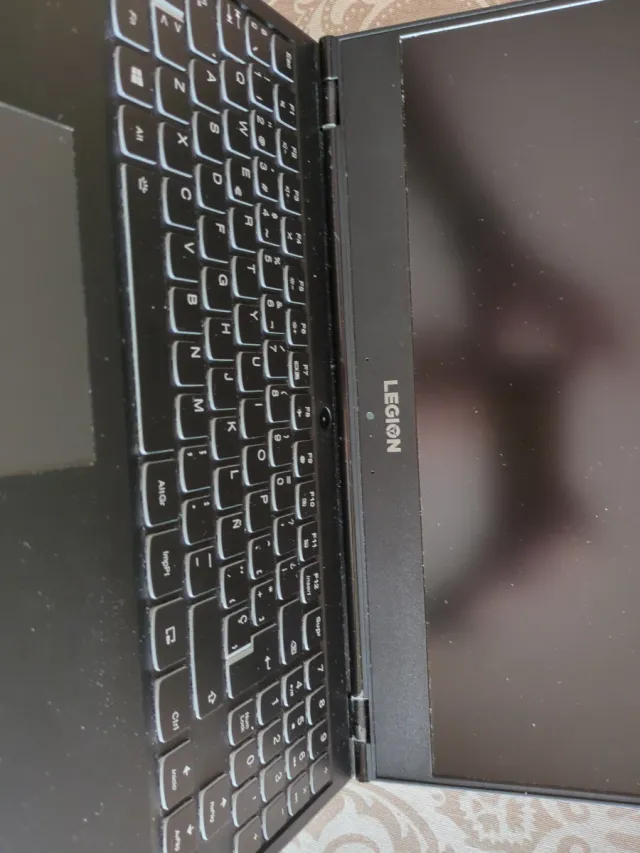 Lenovo legión Y530.