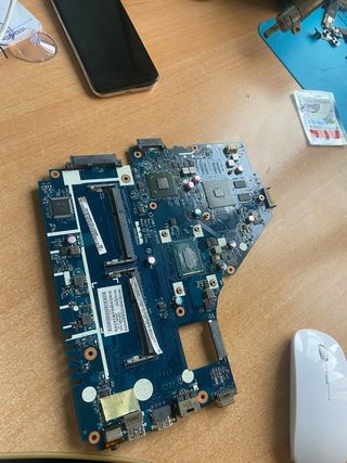 Placa base portatil ACER aspire e1570
