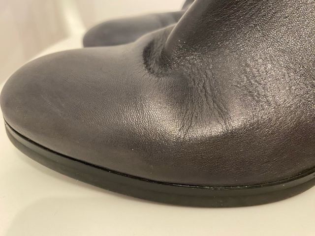 Stivaletto grigio in pelle