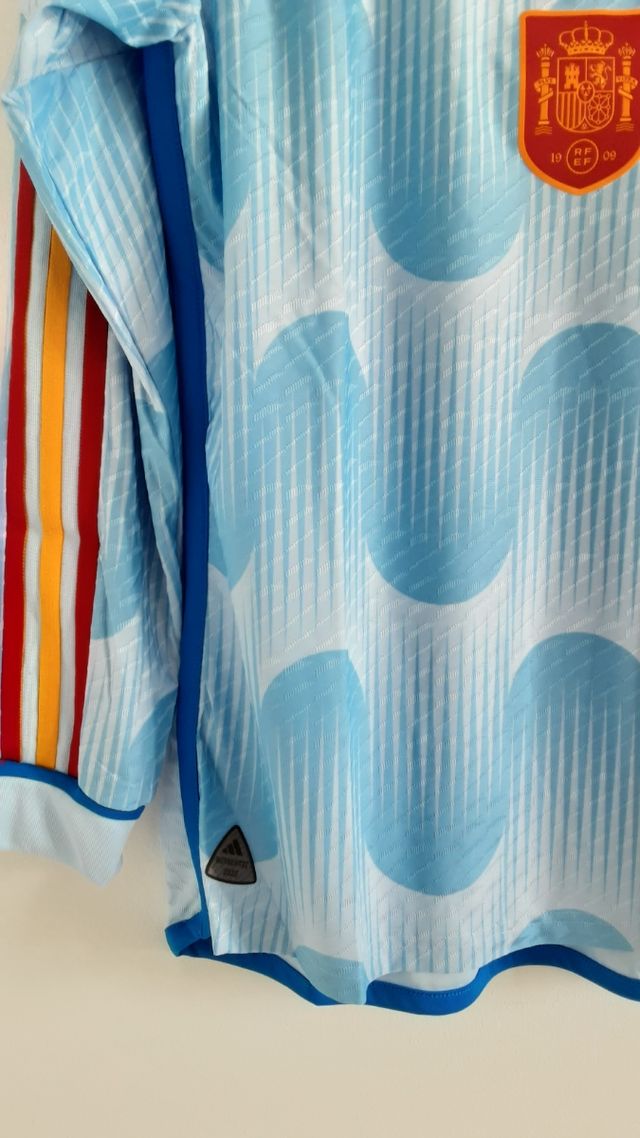 Camiseta España 2023 versión jugador.