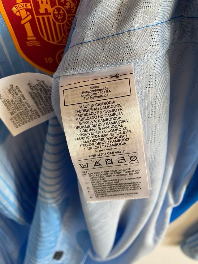 Camiseta España 2023 versión jugador.