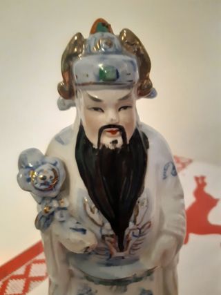 Due statuette cinesi vintage 
