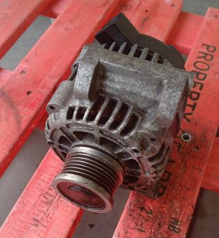 Alternador opel, ref. 13502986