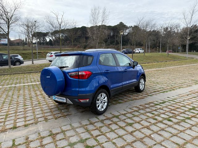 Ford EcoSport 2015