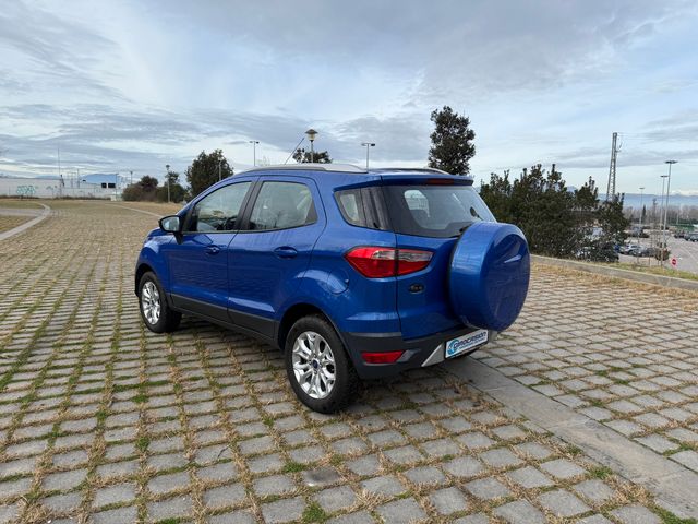 Ford EcoSport 2015
