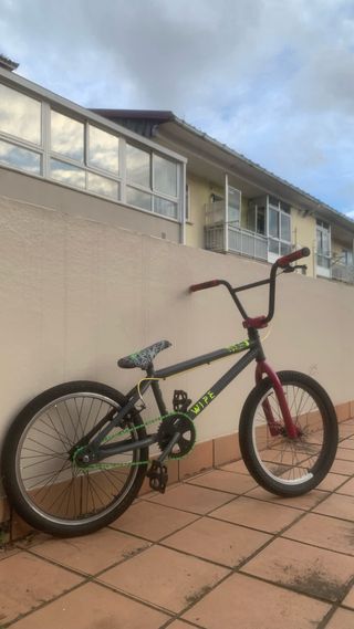 bicicleta BMX