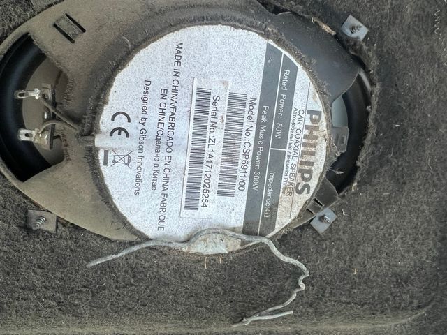 Vassoio e altoparlanti per Golf 4