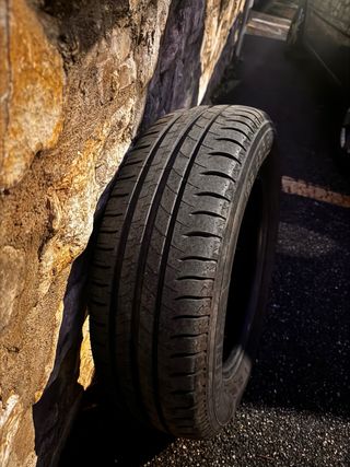 Vendo 4 belle gomme Michelin estive 195/65R15