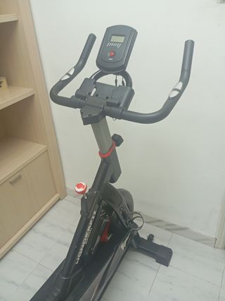 Se vende bicicleta de spinning