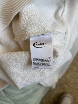 Sudadera blanca scuffers talla L