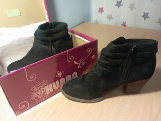  Botines de mujer en perfecto estado 