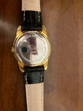 Reloj de pulsera mujer Lotus. Sin estrenar. 