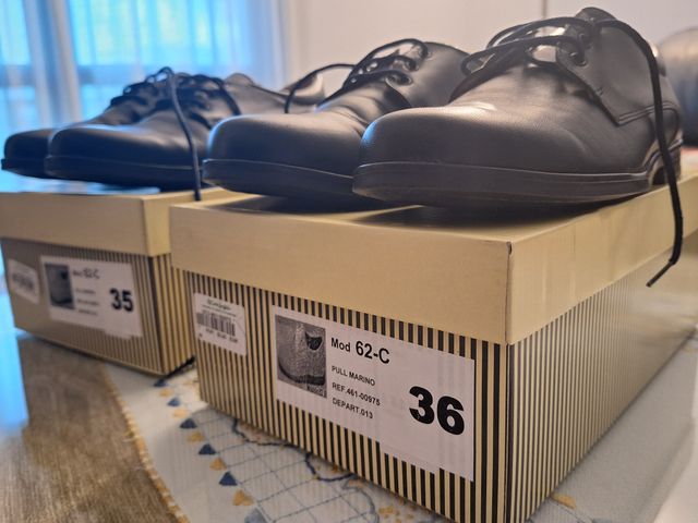 VENDO DOS PARES DE ZAPATOS DE COMUNIÓN PARA NIÑOS