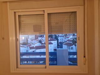 Ventana Alumino Blanca Climalit Tambor y Persiana