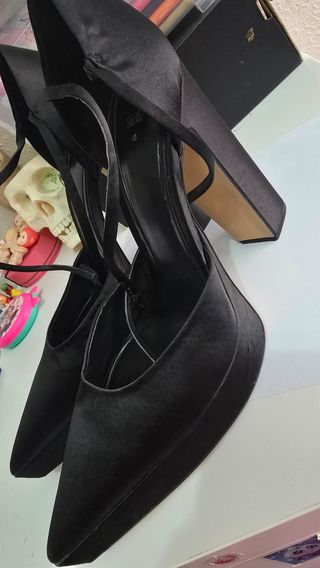 Zapatos zara