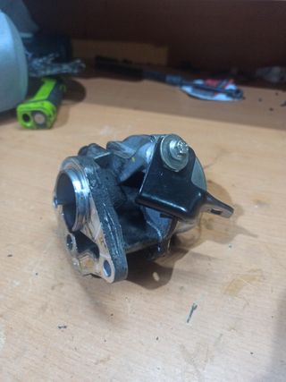 Bomba vacio depresor k9k 1.5 dci
