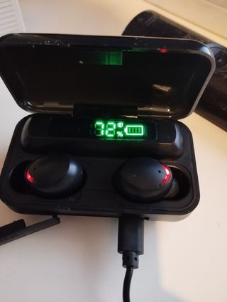 Auriculares inalámbricos bluetooth nuevo