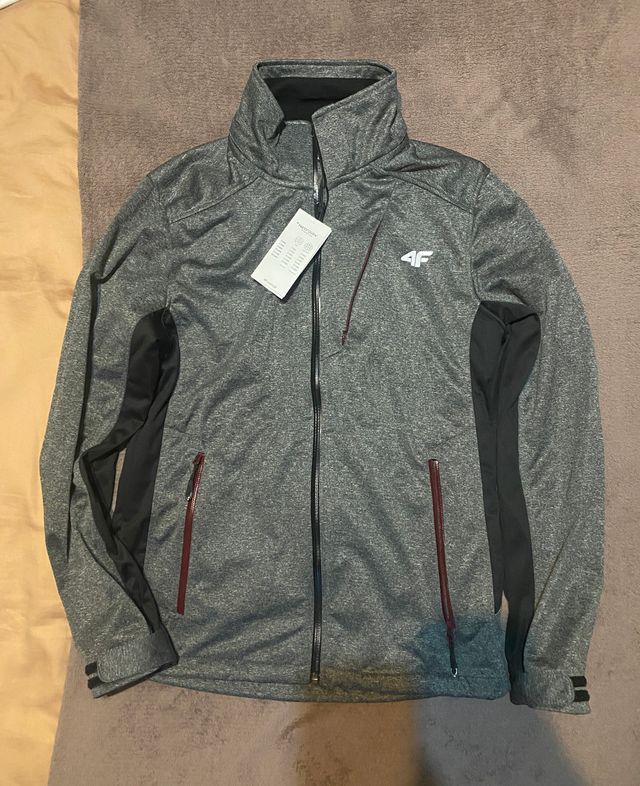 Chaqueta 4F nueva hombre S