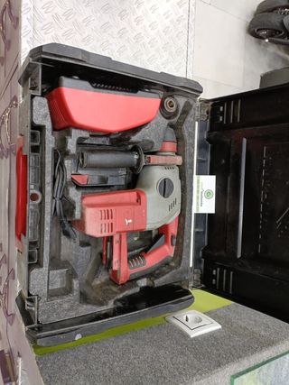 TALADRO BATERÍA MILWAUKEE V28HX