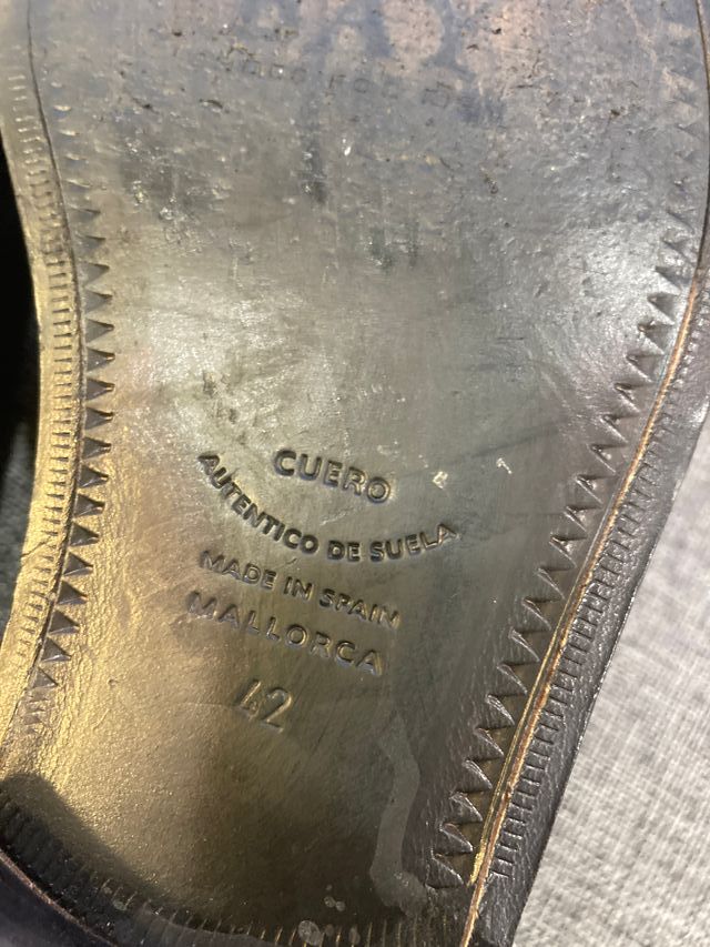 Zapatos Bay Derby negro pala lisa punta americana