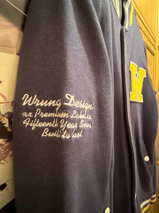 Beisbolera Wrung Division