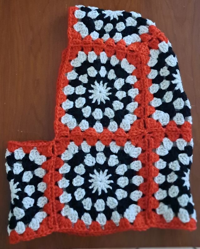 Balaclava a crochet in lana
